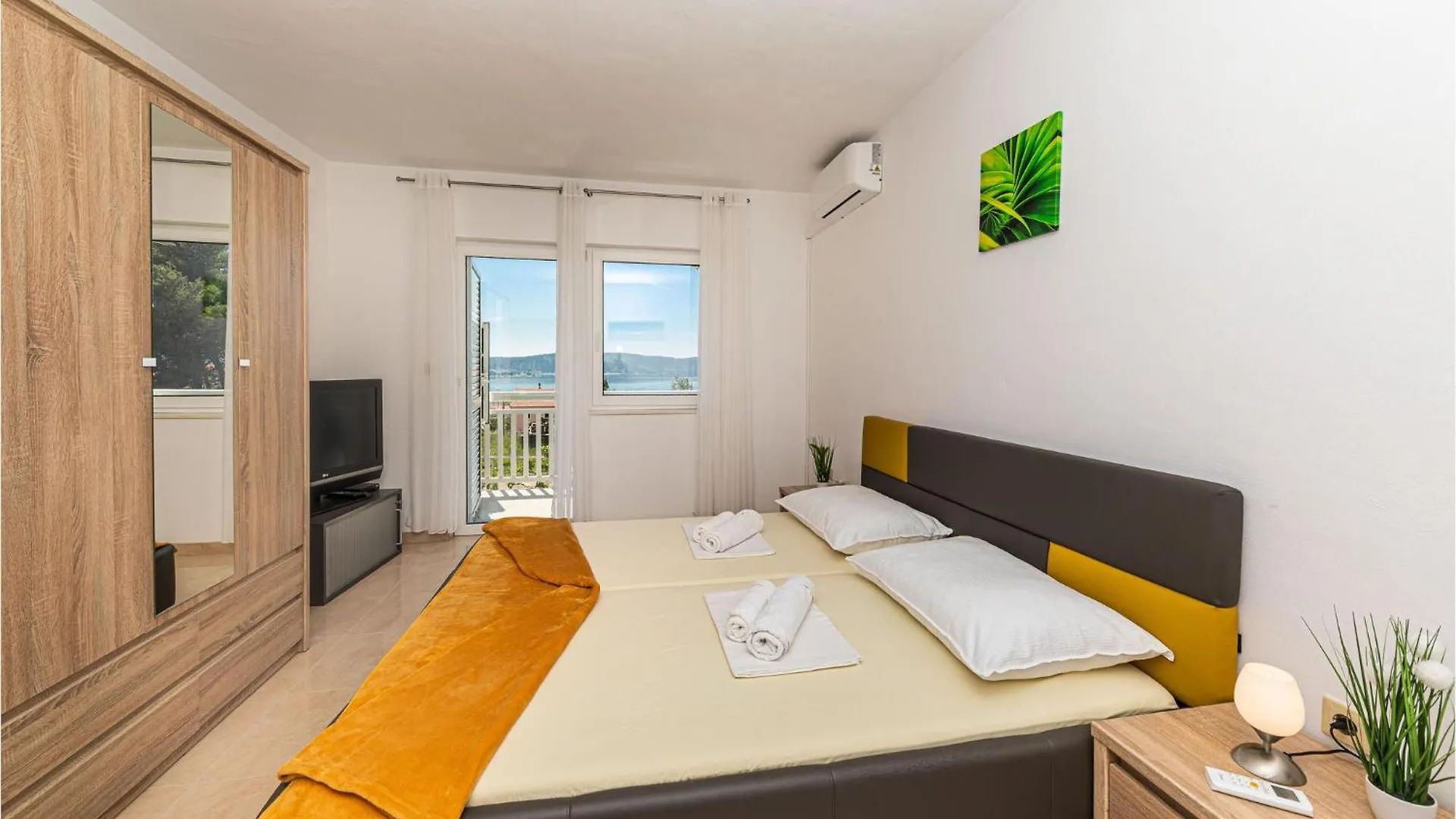 Nice Apartment In Kastel Sucurac With Kitchen Kastela 0*,  Croatia